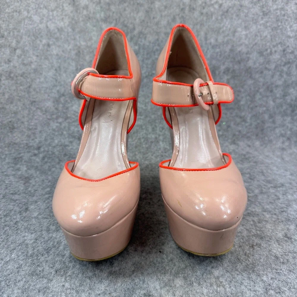 Cynthia Rowley Nude Patent Leather Neon Orange Piping Wedge Mary Jane Pumps 38.5